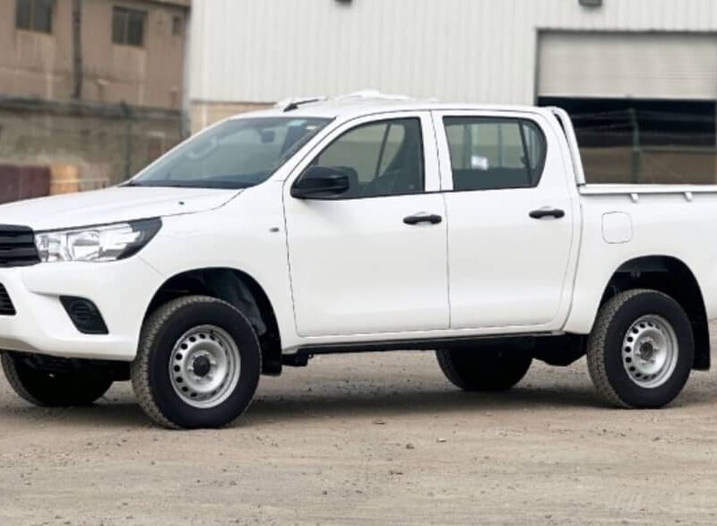 TOYOTA HILUX 2.4L Country TURBO ABS P.WIND, C.LOCK MT