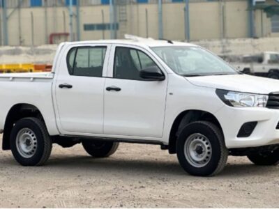 TOYOTA HILUX 2.4L Country TURBO ABS P.WIND, C.LOCK MT