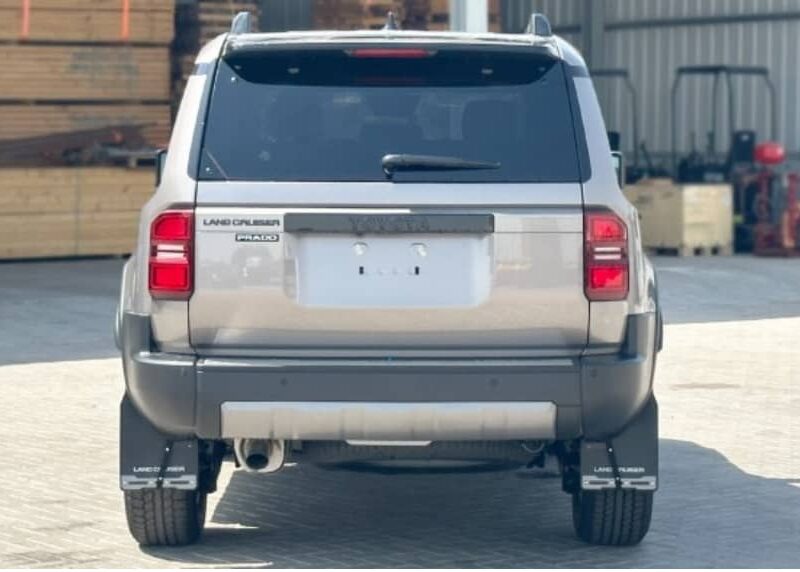 TOYOTA PRADO 2.4L TURBO PETROL LUXURY 8AT