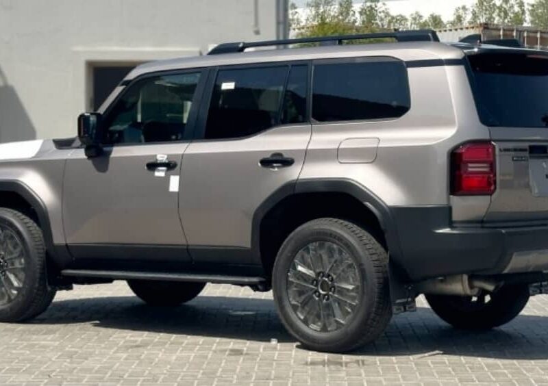 TOYOTA PRADO 2.4L TURBO PETROL LUXURY 8AT